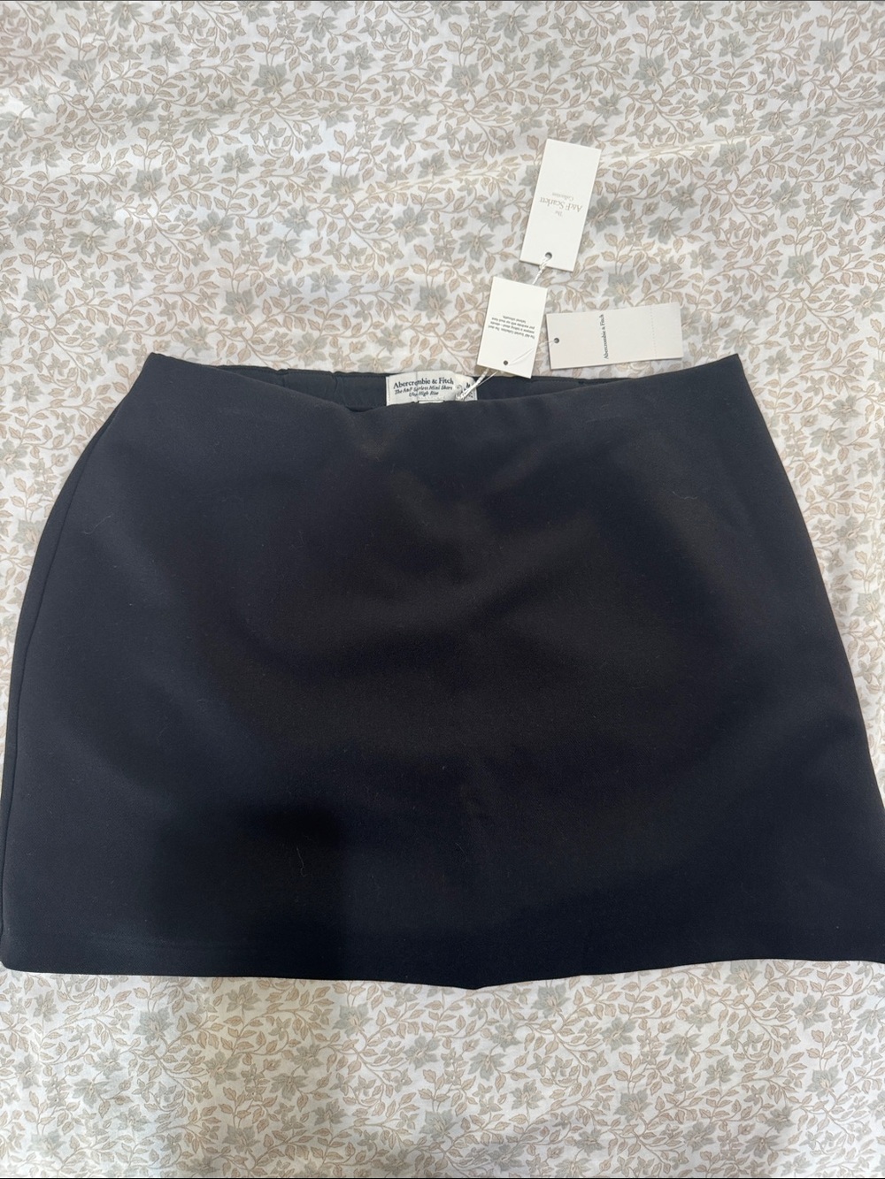 Abercrombie & Fitch The A&F Scarlett Mini Skort Ultra High Rise Curve Love